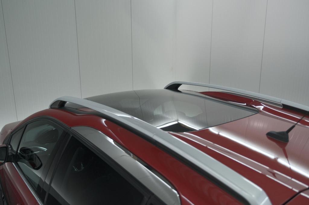 Peugeot 2008 1.2 puretech blue lease executive | all season banden | panora