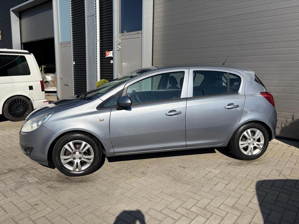 Opel Corsa 1.2-16v enjoy/1e eigenaar/cruise ctrl/airco/uniek/