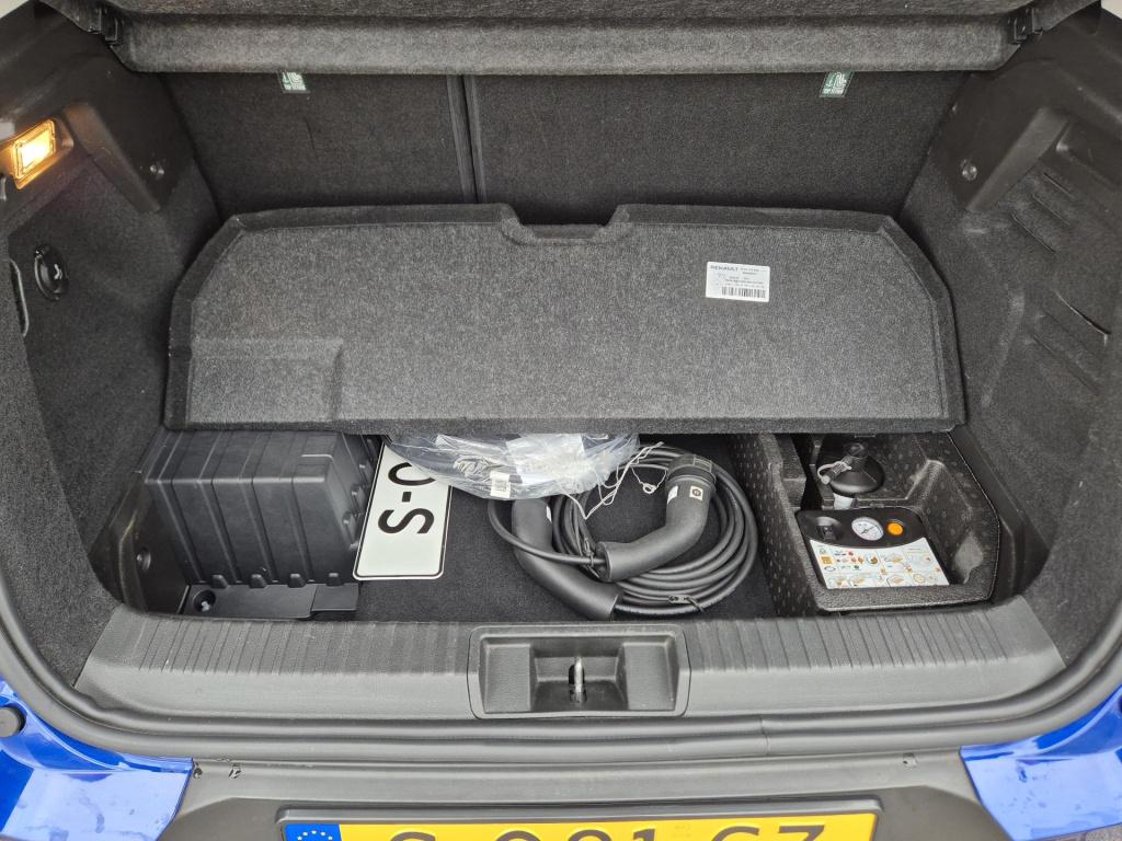 Renault Captur 1.6 e-tech plug-in hybrid 160 iconic topmodel!, all season, 