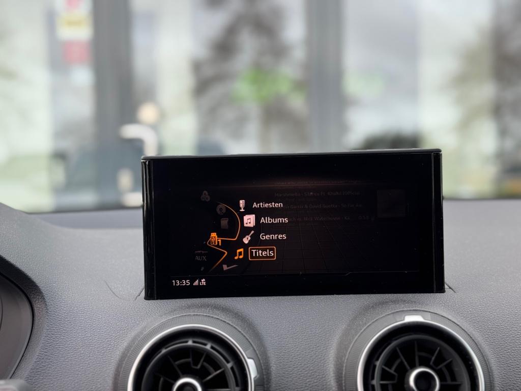 Audi Q2 35 tfsi s-line * virtual cockpit * keyless * matrix led