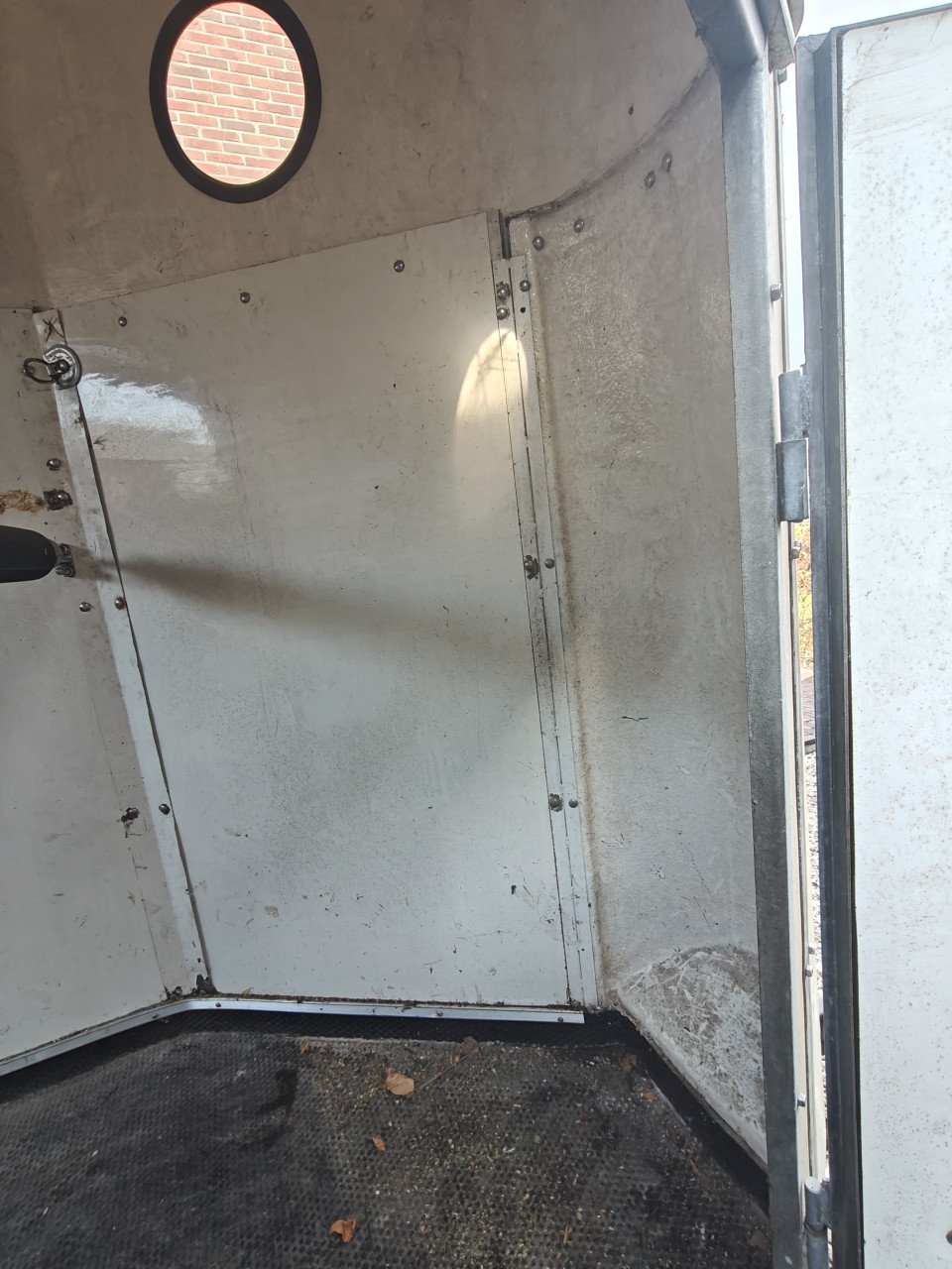 1,5 paards trailer