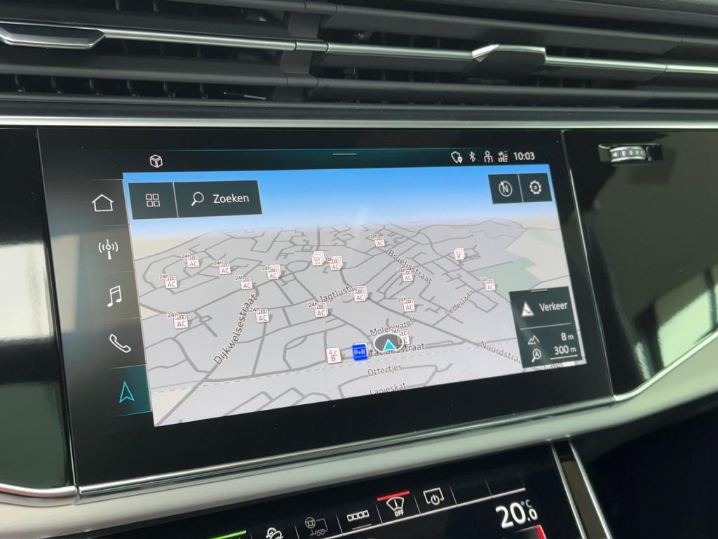 Audi Q7 55 tfsi e quattro pro line s-line | panoramadak | luchtvering | tre