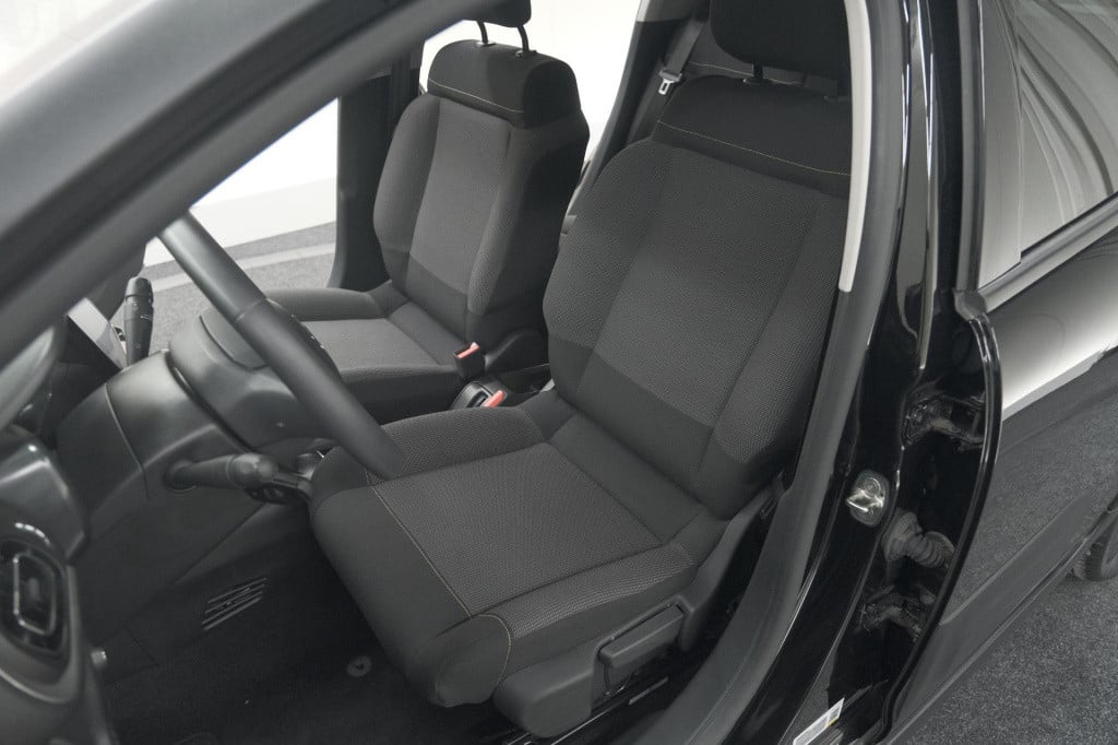Citroen C3 puretech 110 eat6 max | apple carplay | parkeersensoren | climat