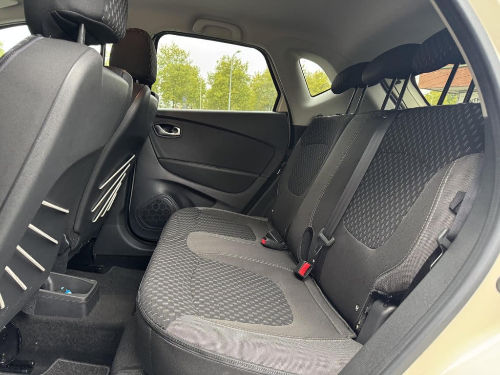 Renault Captur 1.3 tce intens automaat, nl-auto!