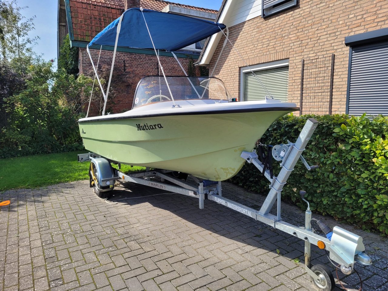 Almar 430, 15 pk 4 takt Mercury met trailer