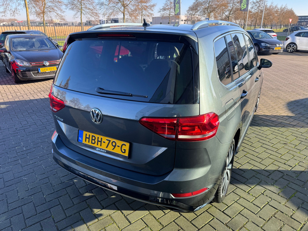 Volkswagen Touran 1.5 tsi highline business r 7p * navigatie * camera * car