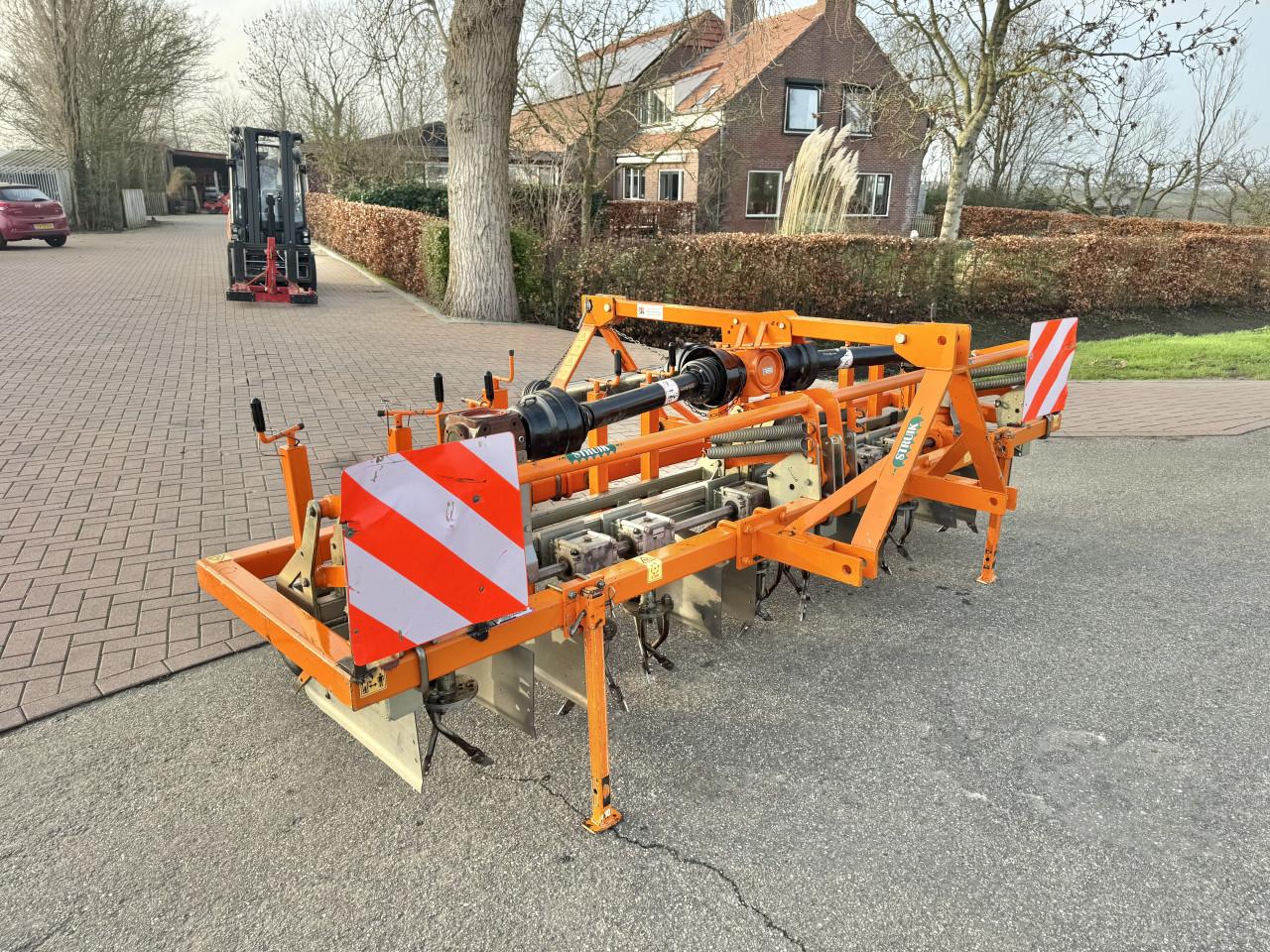 Struik WeedFix 4x75 roterende onkruidwiedmachine