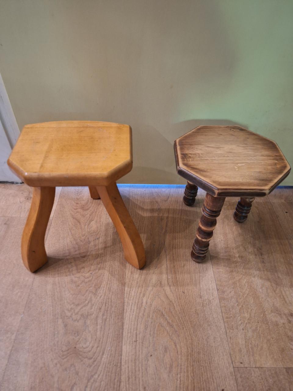 2 lage tafeltjes