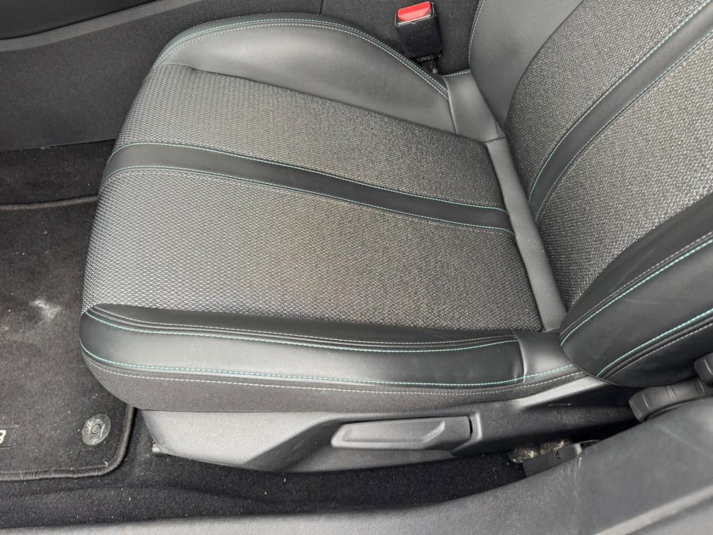 Peugeot 308 1.6 hybrid 180 allure pack business