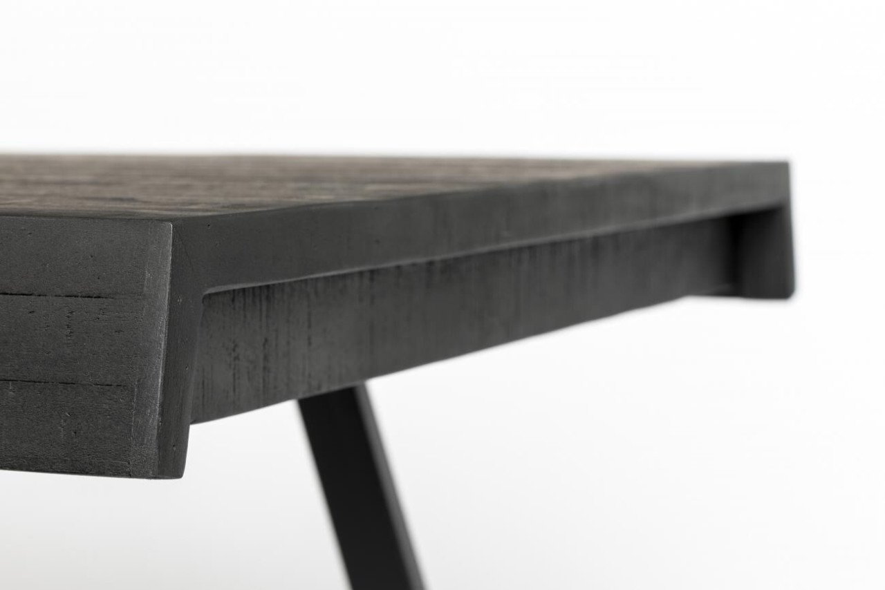 Eettafel Jack nu als showmodel flink  afgeprijsd