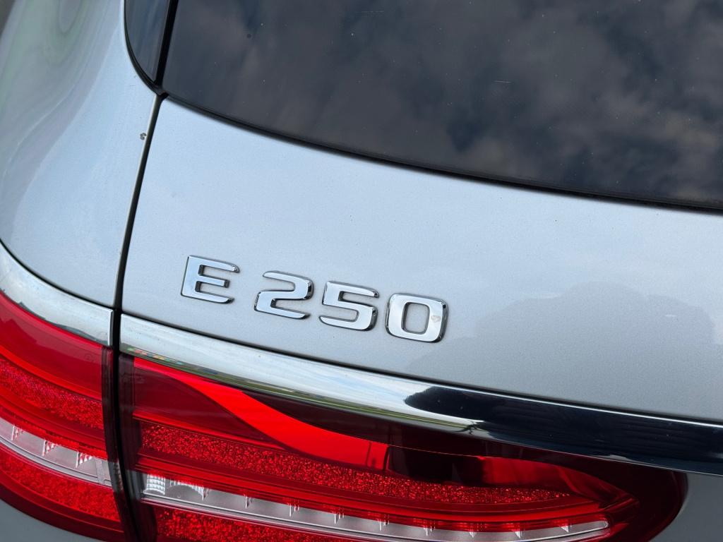 Mercedes-Benz E-Klasse estate 250 amg automaat , distronic-plus ,360 graden