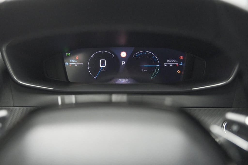 Peugeot 2008 hybrid 136 e-dcs6 allure | 360 camera | adaptieve cruise contr
