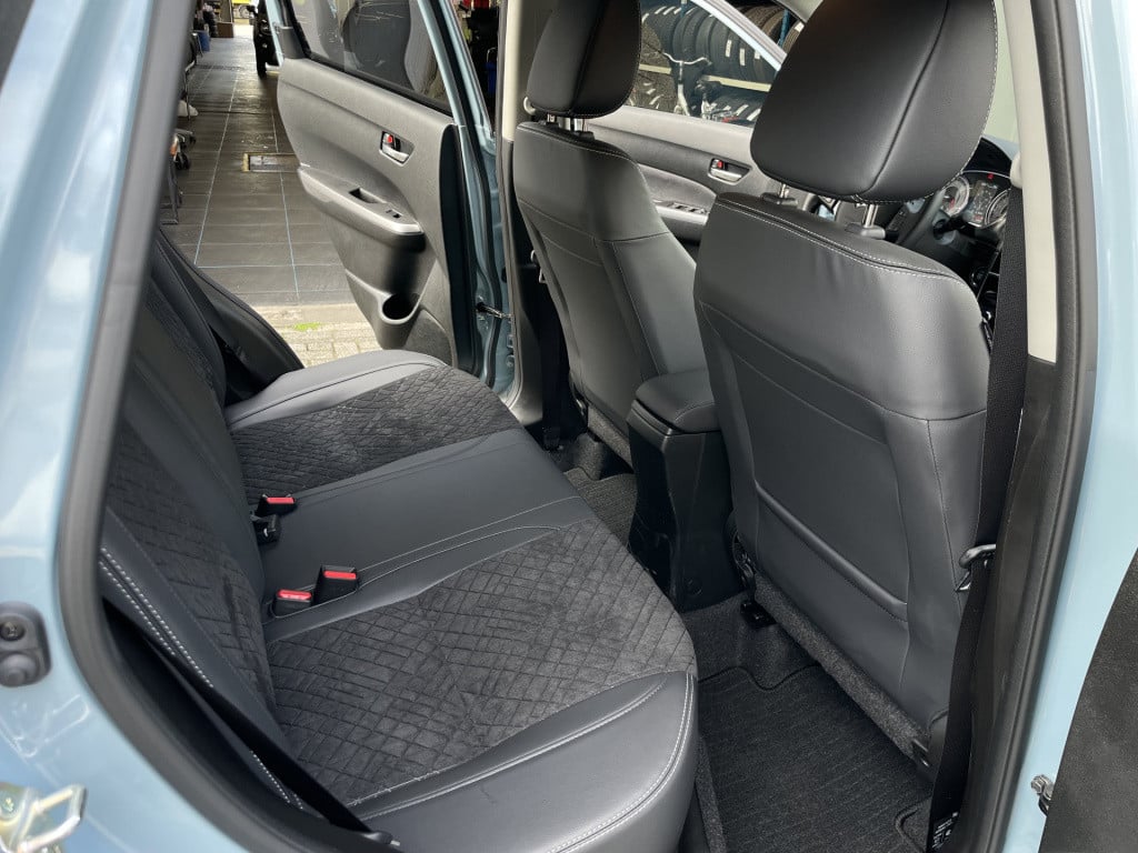 Suzuki Vitara 1.4 boosterjet style smart hybrid
