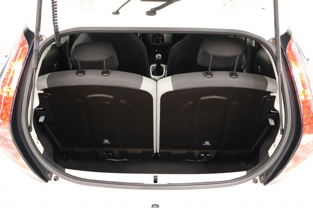 Toyota Aygo 1.0 vvt-i x-nav