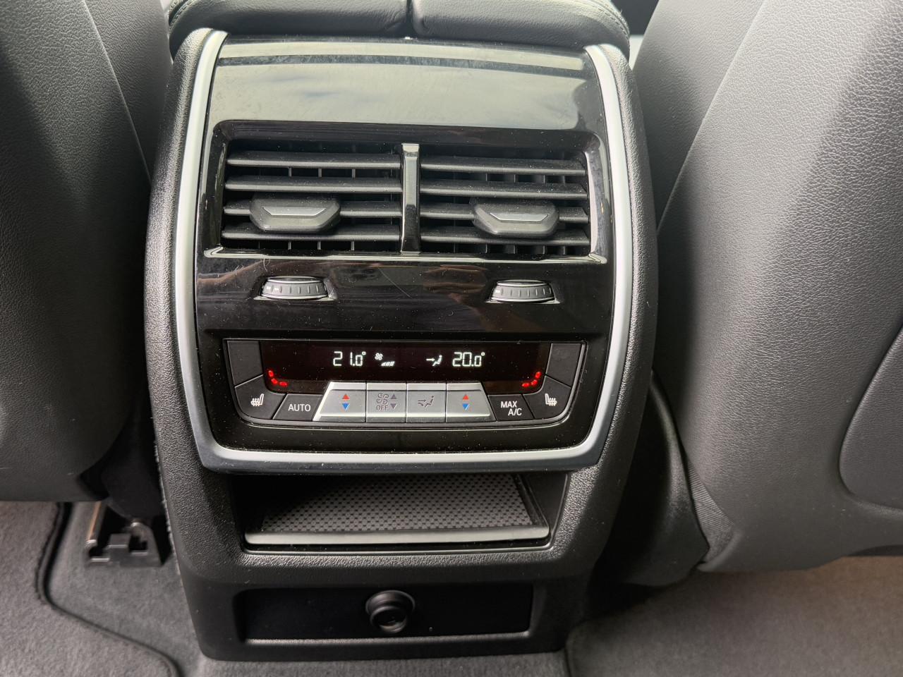 BMW X5 - XDrive45e | M-Sport | Night Vision| Soft-Close | Sky Lounge | 360