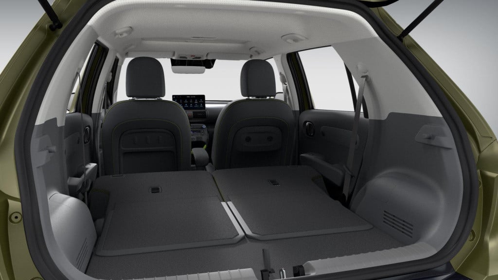 Hyundai Inster cross sky plus 49 kwh