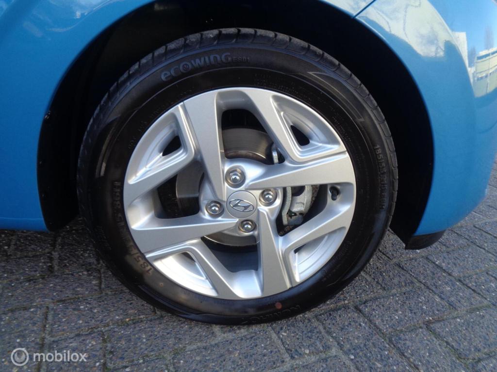 Hyundai I 10 1.0 comfort/two-tone/airco/apple carplay/navigatie/lm velgen/c