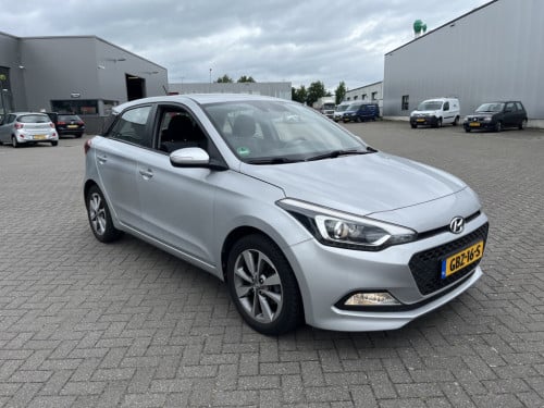 Hyundai I 20 1.2 hp i-motion premium 42 dkm