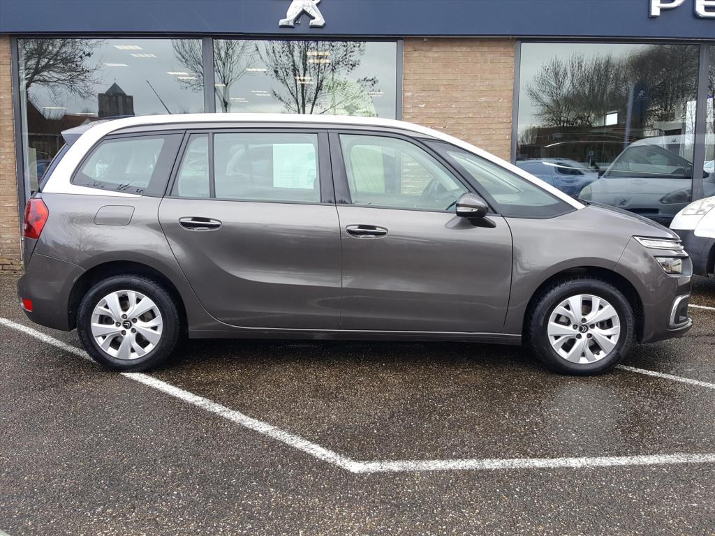Citroen Grand C4 Picasso 130pk s&s business 7persoons trekhaak | apple carp