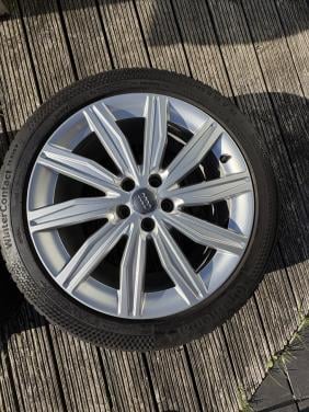 Originele Audi velgen met Conti Winter Contact banden