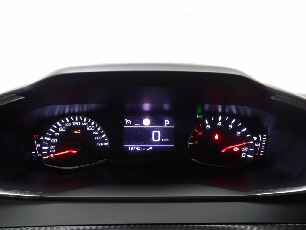 Peugeot 2008 1.2 puretech 130pk allure