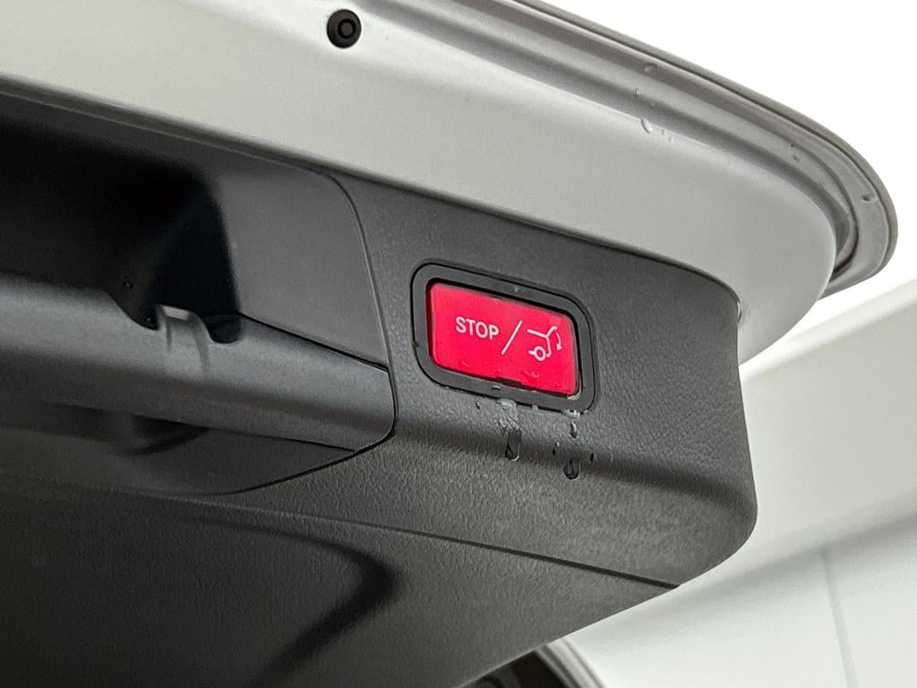 Mercedes-Benz B-Klasse 200 business solution amg | wegklapbare trekhaak | s