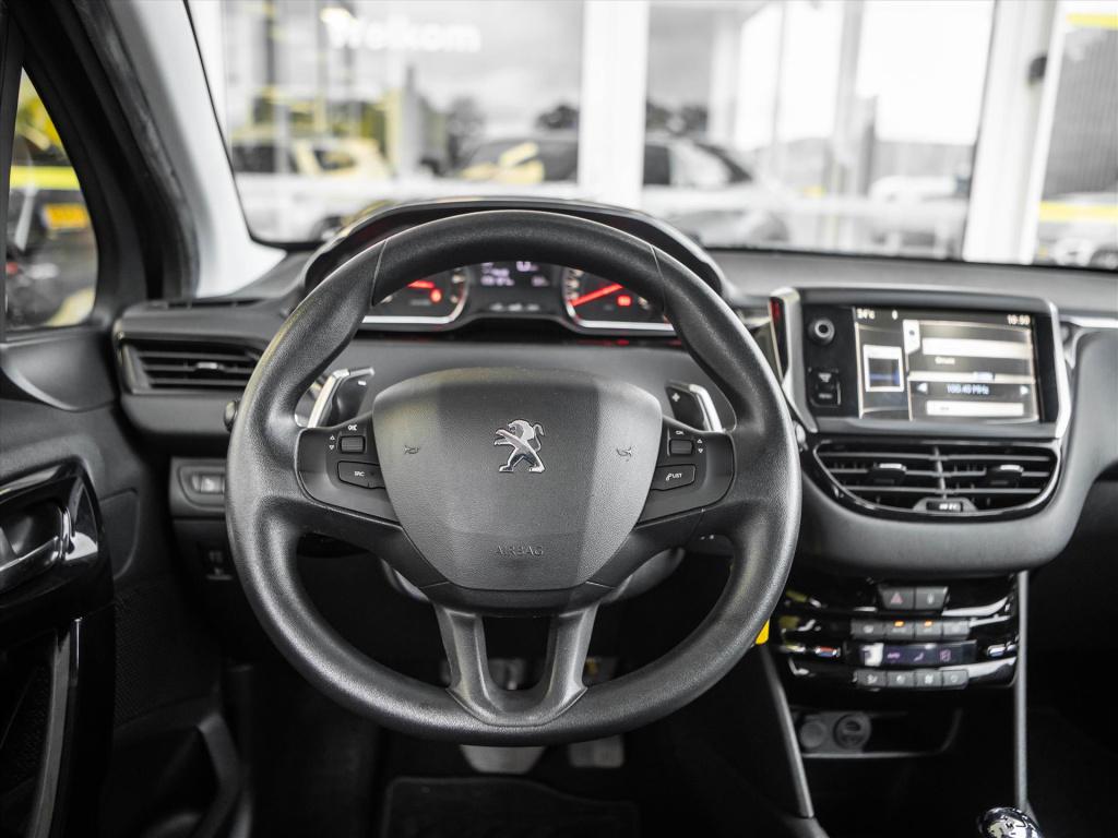 Peugeot 208 1.2 e-vti 82pk 5d envy automaat