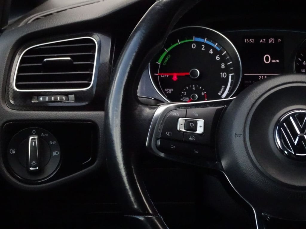 Volkswagen Golf 1.4 tsi gte
