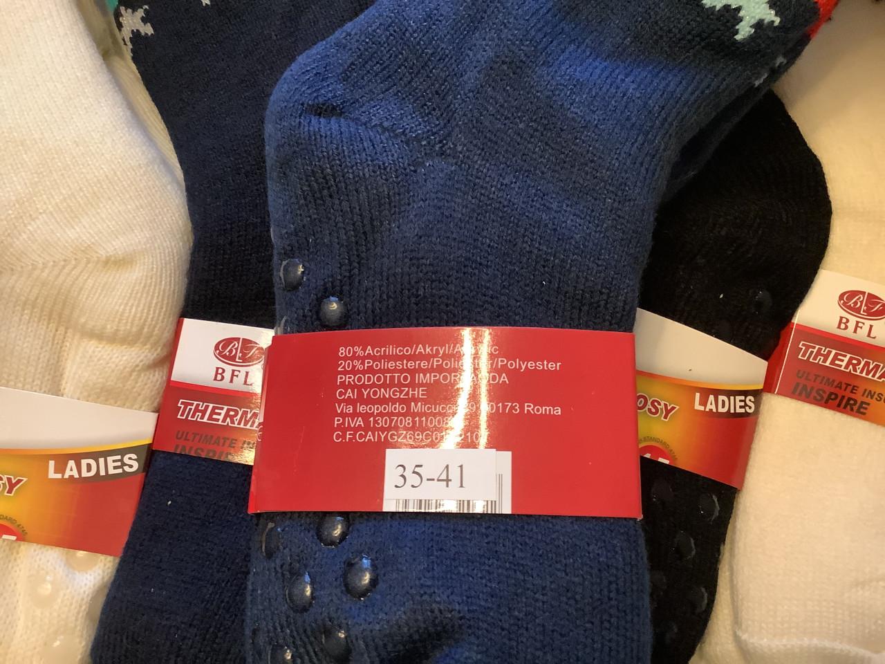 Partij super leuke fluffy huissokken. (Partij 212)