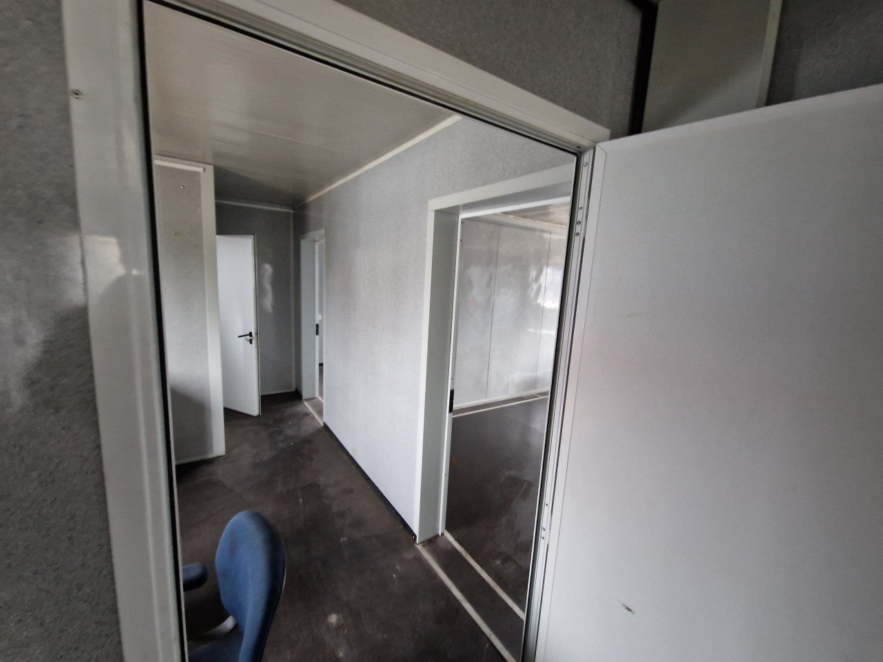 Woonunit / tijdelijke woning / kantoorunit 12x9m 108m2
