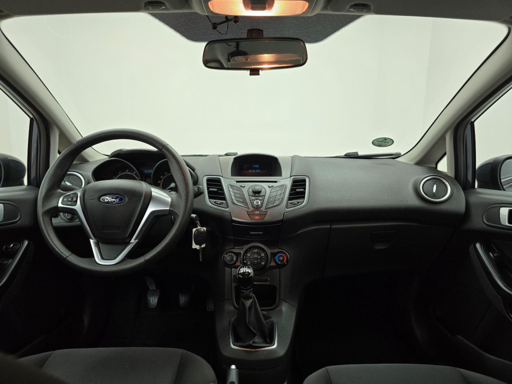 Ford Fiesta occasion 1.0 style met airco en mooie antracietgrijze kleur | 5