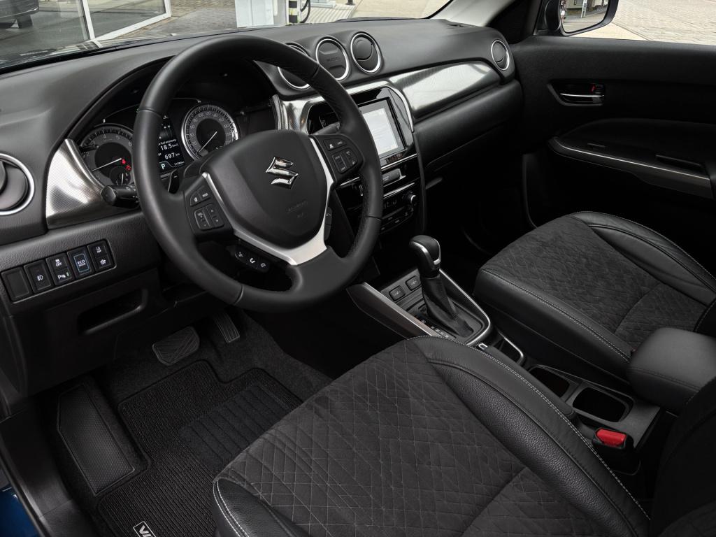 Suzuki Vitara automaat 1.5 hybrid style rhino edition | panoramadak