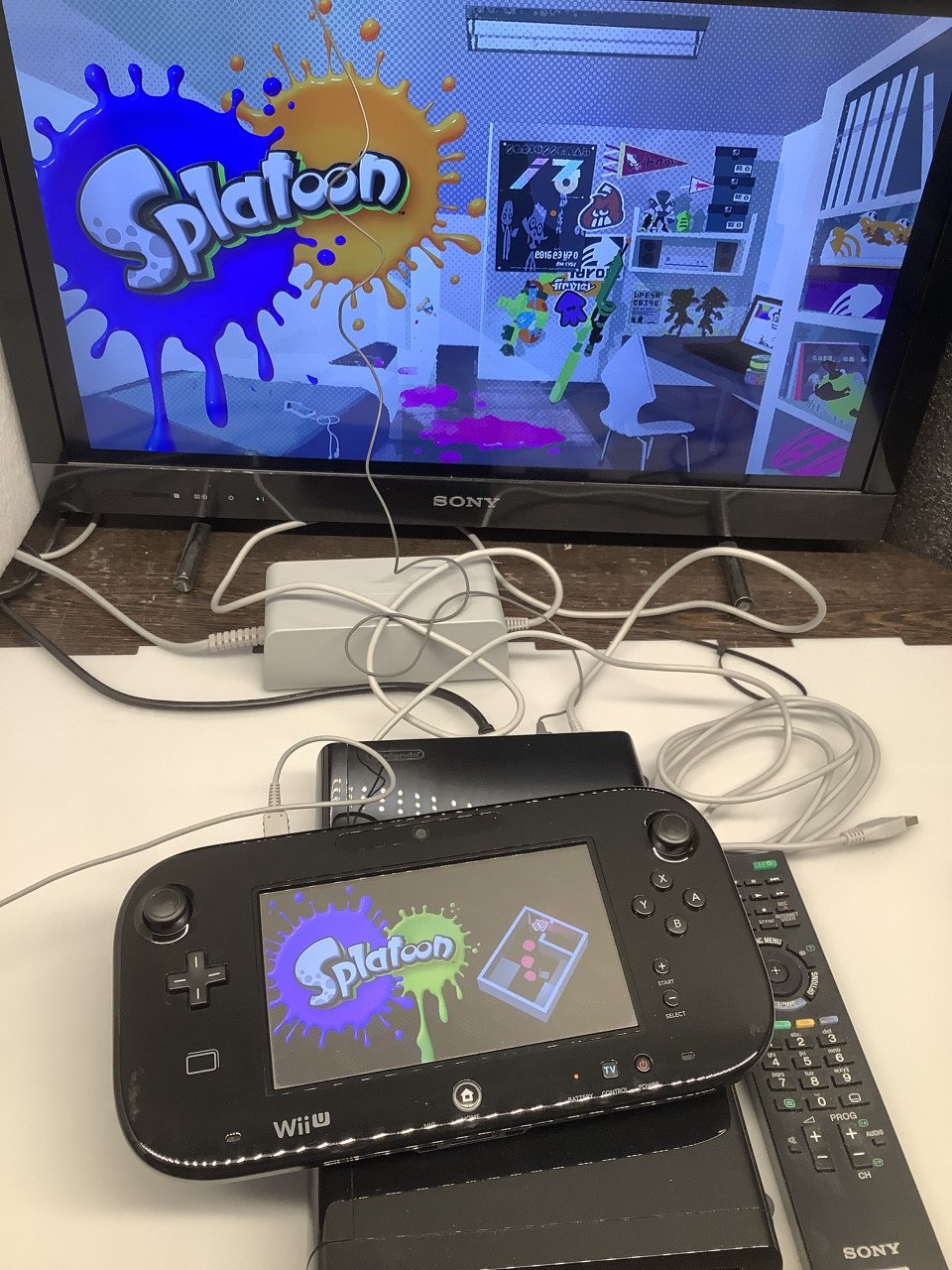 Prachtige set van de Wii U van Nintendo. Mario Kart / Splatoon+ extra
