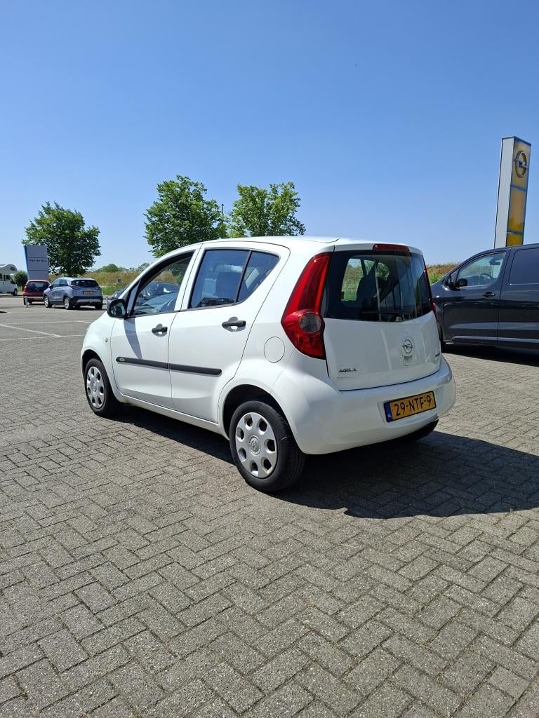 Opel Agila 1.0 selection