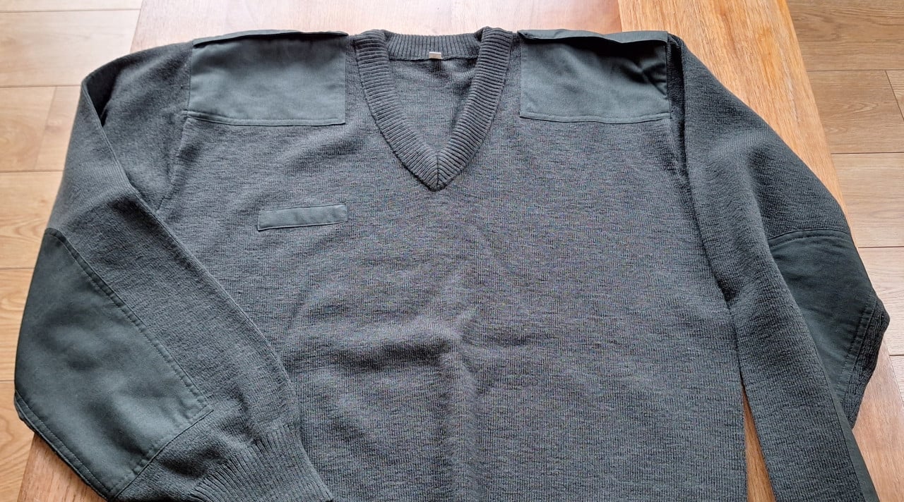 100% Wollen Heren trui, groen Maat M jagerskleding, militaire kleding