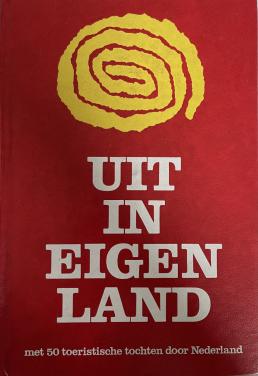 Uit in eigen land boek