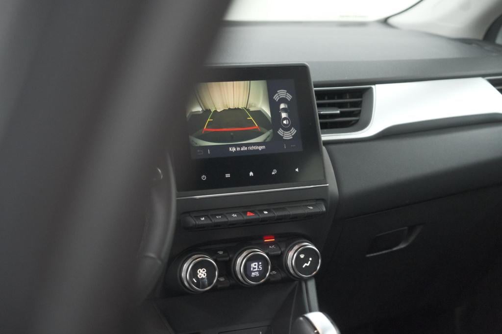 Renault Captur 1.6 e-tech hybrid 145 intens | trekhaak | camera | stoelverw