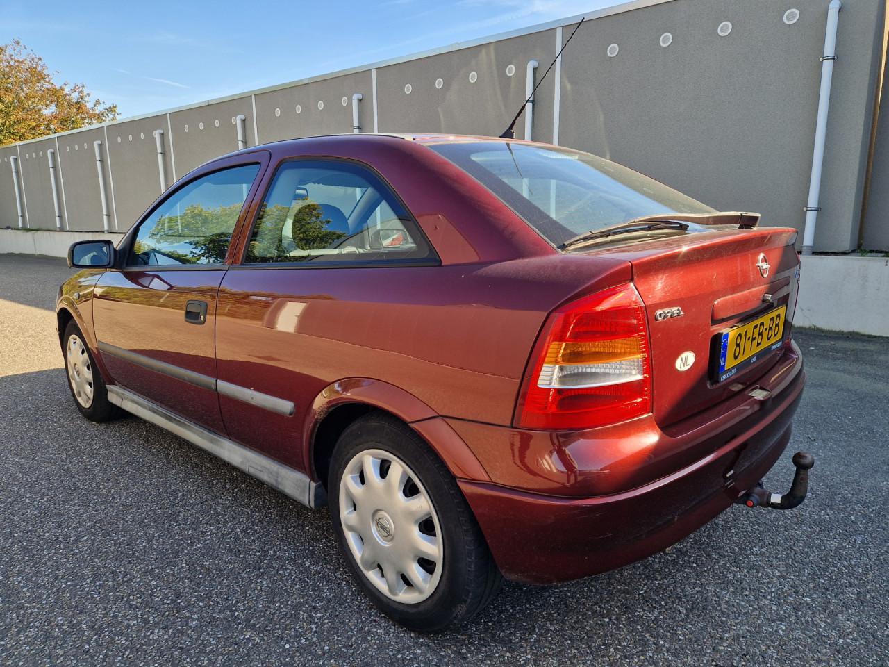 Opel Astra 1.6 GL