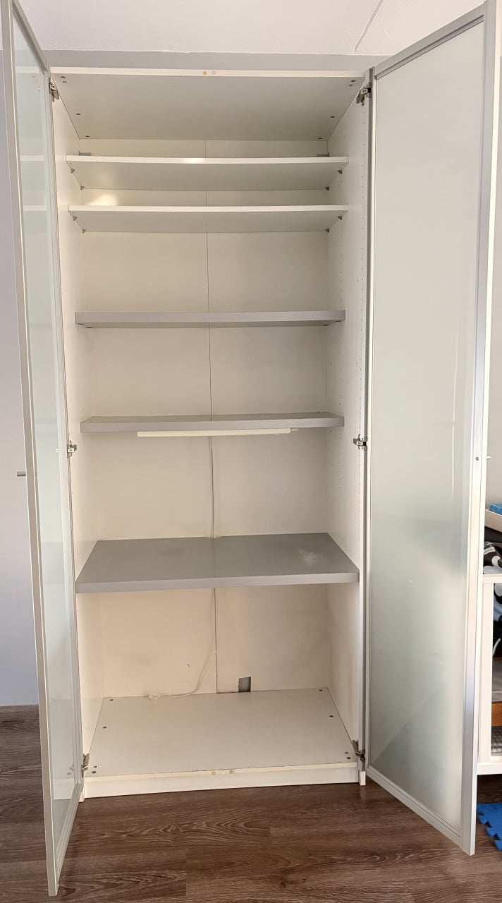 Kast (werk/ kleding/wat je wil )