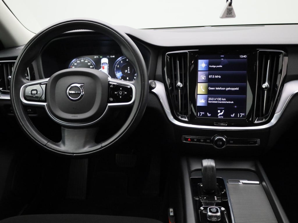 Volvo V60 2.0 b3 business pro | automaat | navigatie | apple carplay / andr