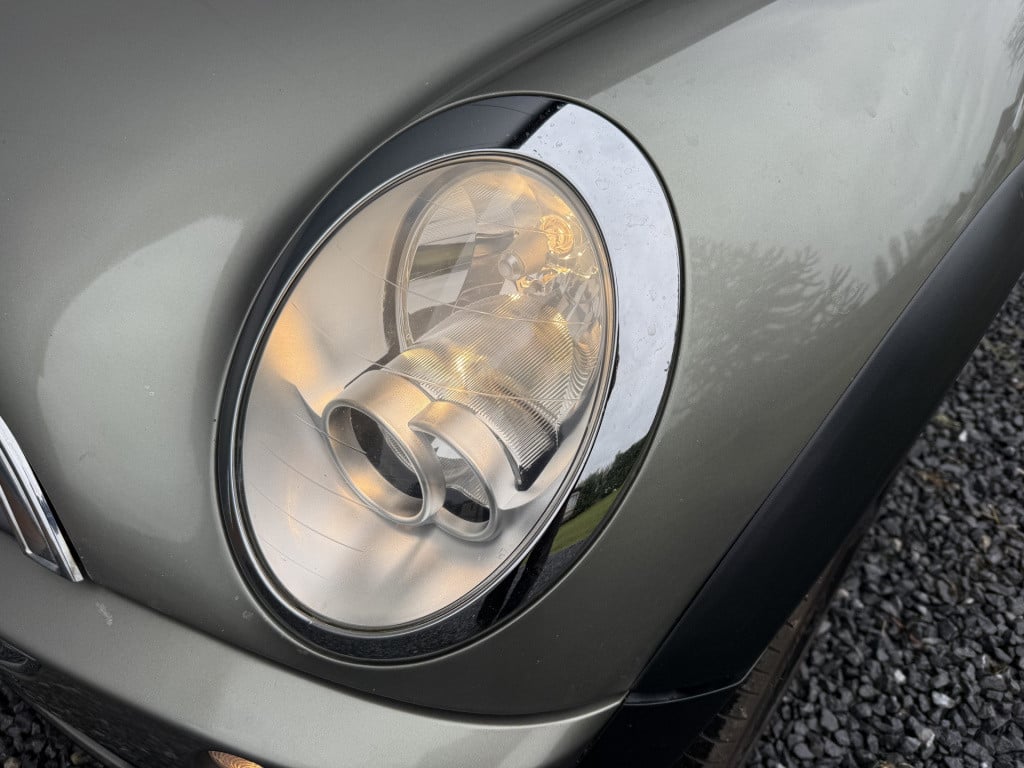 Mini Cooper Cabrio mini 1.6 115pk chili sidewalk