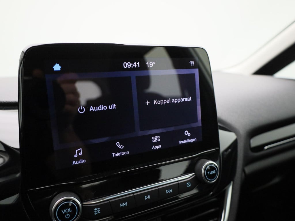 Ford Fiesta 1.1 trend ac | parkeersensoren | apple carplay | elek. spiegels