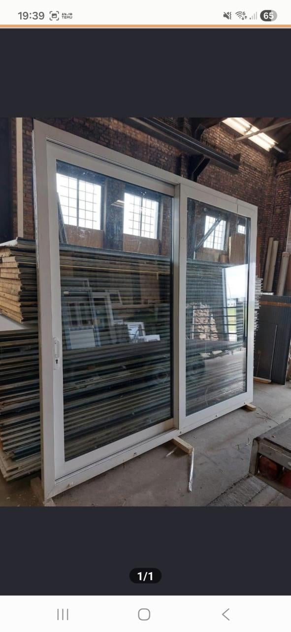 Aluminium schuifpui met dubbel glas