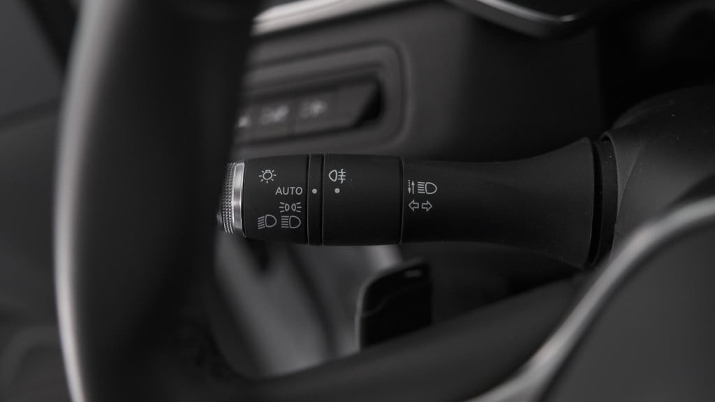 Renault Captur tce 140 edc intens | camera | apple carplay | navigatie | pa
