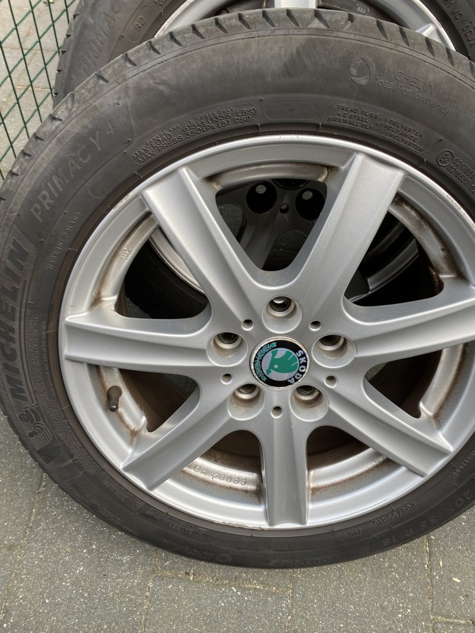 Banden met lichtmetalen velgen skoda