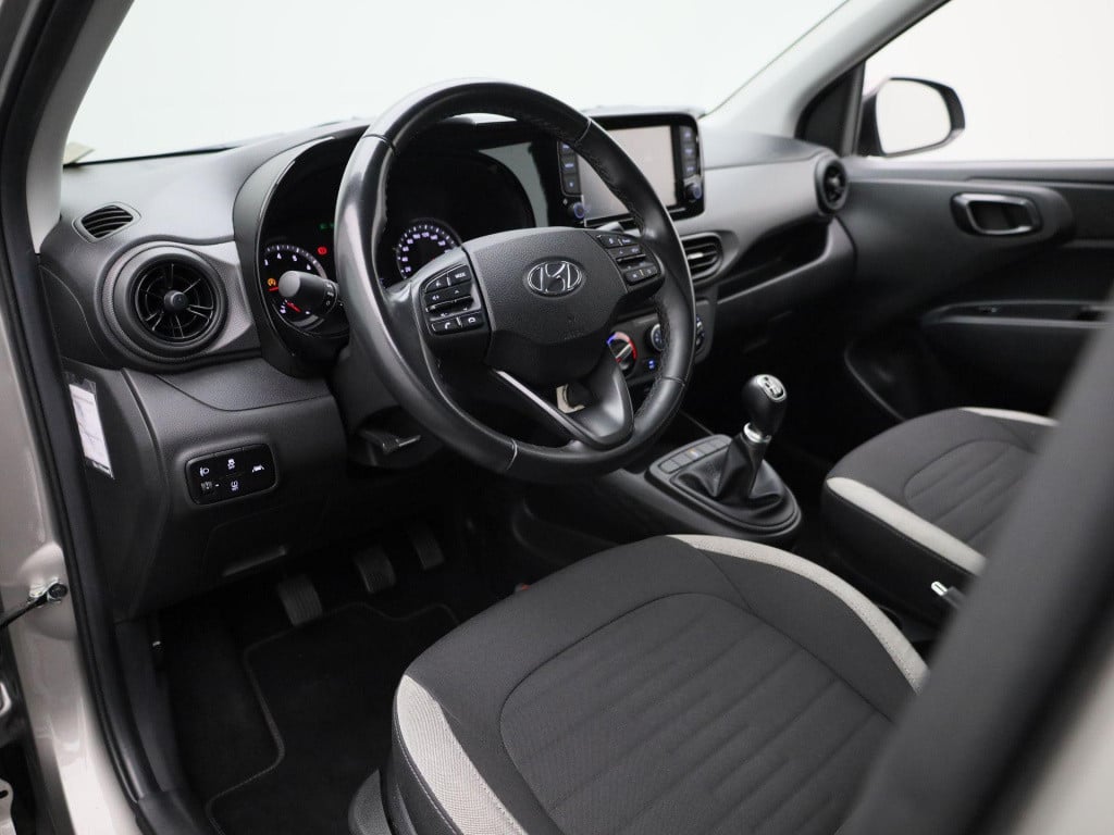 Hyundai I 10 1.0 comfort | airco | dab | cruise control | apple carplay