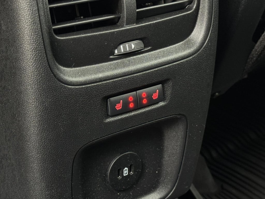 Ford Kuga 2.5 phev titanium trekhaak, nl-auto winter pack