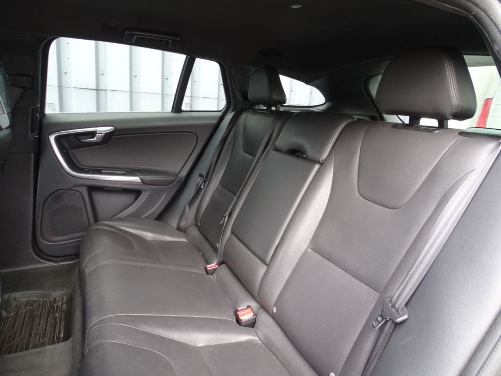 Volvo V60 2.4 d6 awd plug-in hybrid summum | xenon | leder | memory | pdc