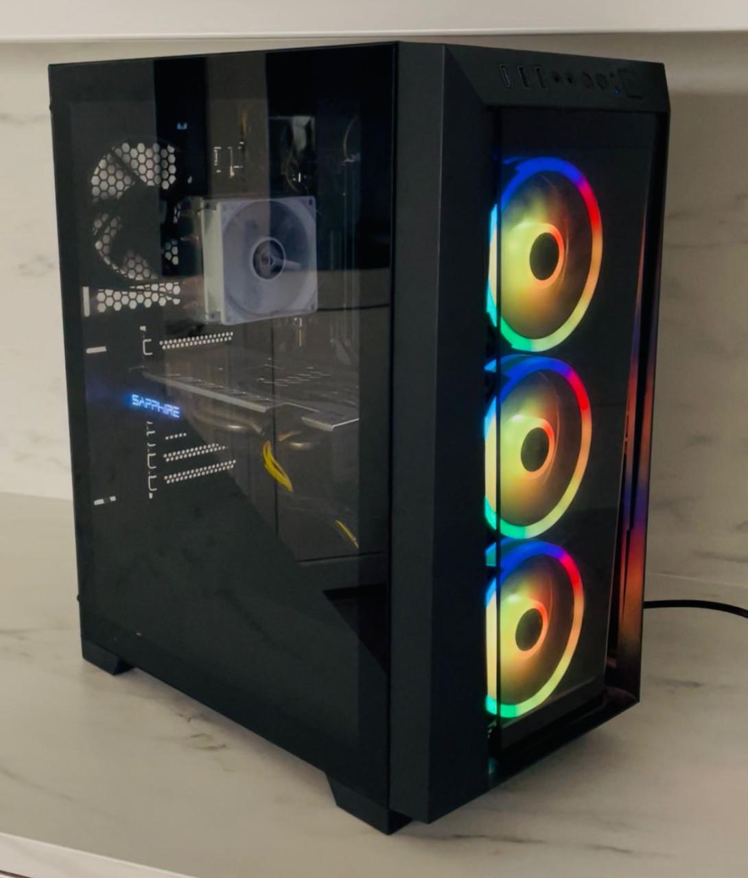 -- Nette Snelle Gaming PC Ryzen 5 - SSD - 16 GB - RX 570 8GD DDR5 --