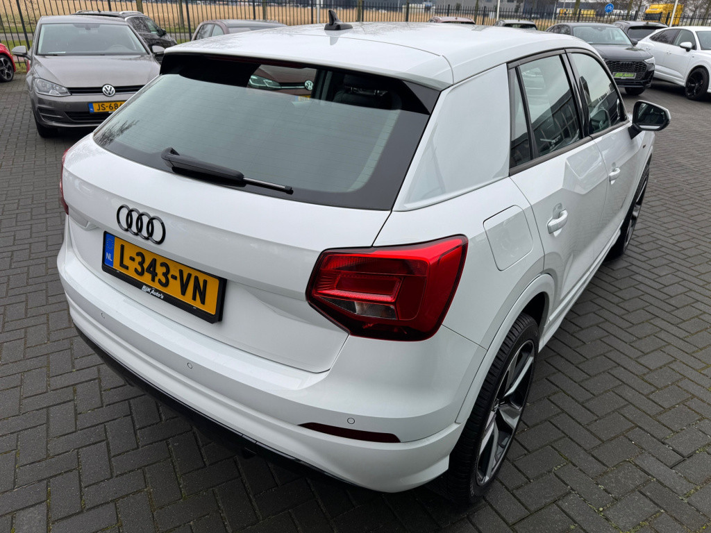 Audi Q2 30 tfsi s-line * virtual cockpit * carplay * keyless * leder